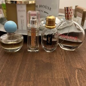 Bundle of 4 perfumes.